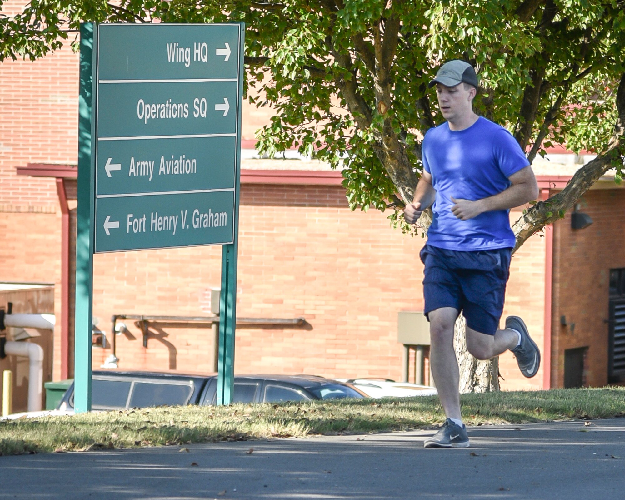117 ARW Holds Run for Veterans