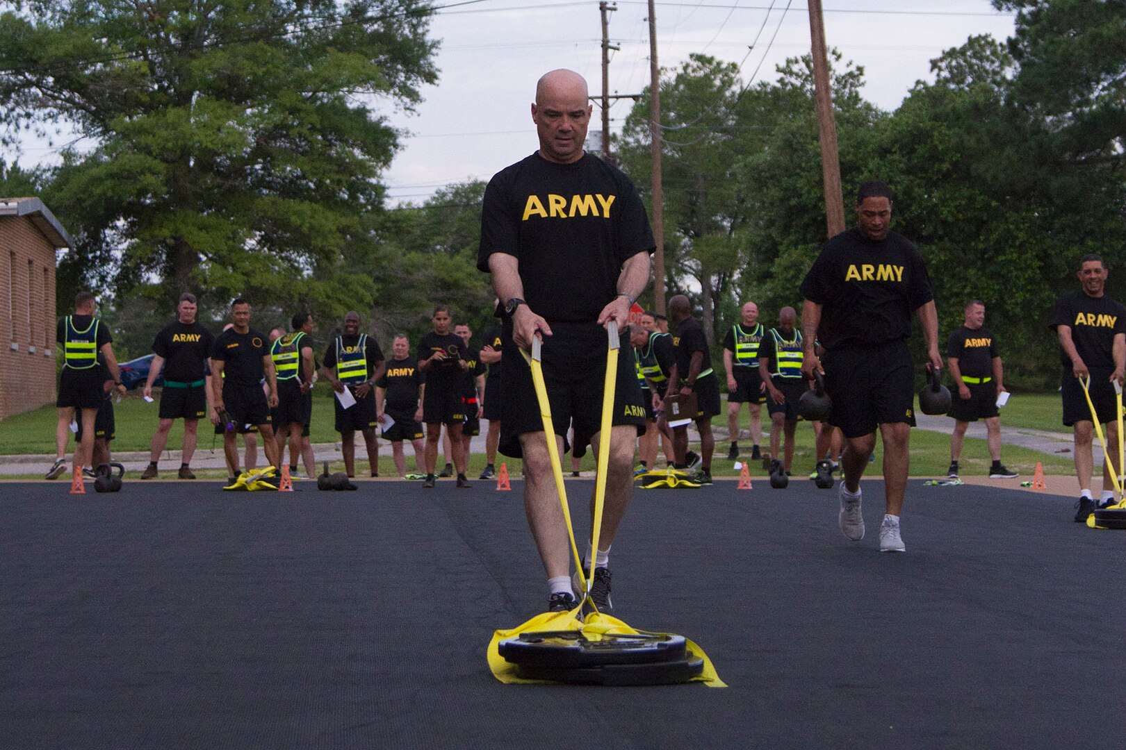 U.S. Army Sergeants Major and enlisted Soldiers from across the country pilot in the Army Combat Readiness Test (ACRT) during the U.S. Army Drill Sergeant Training Symposium, Fort Jackson, N.C.  The ACRT is a six-event assessment designed to reduce injuries and replace the current Army Physical Fitness Test.