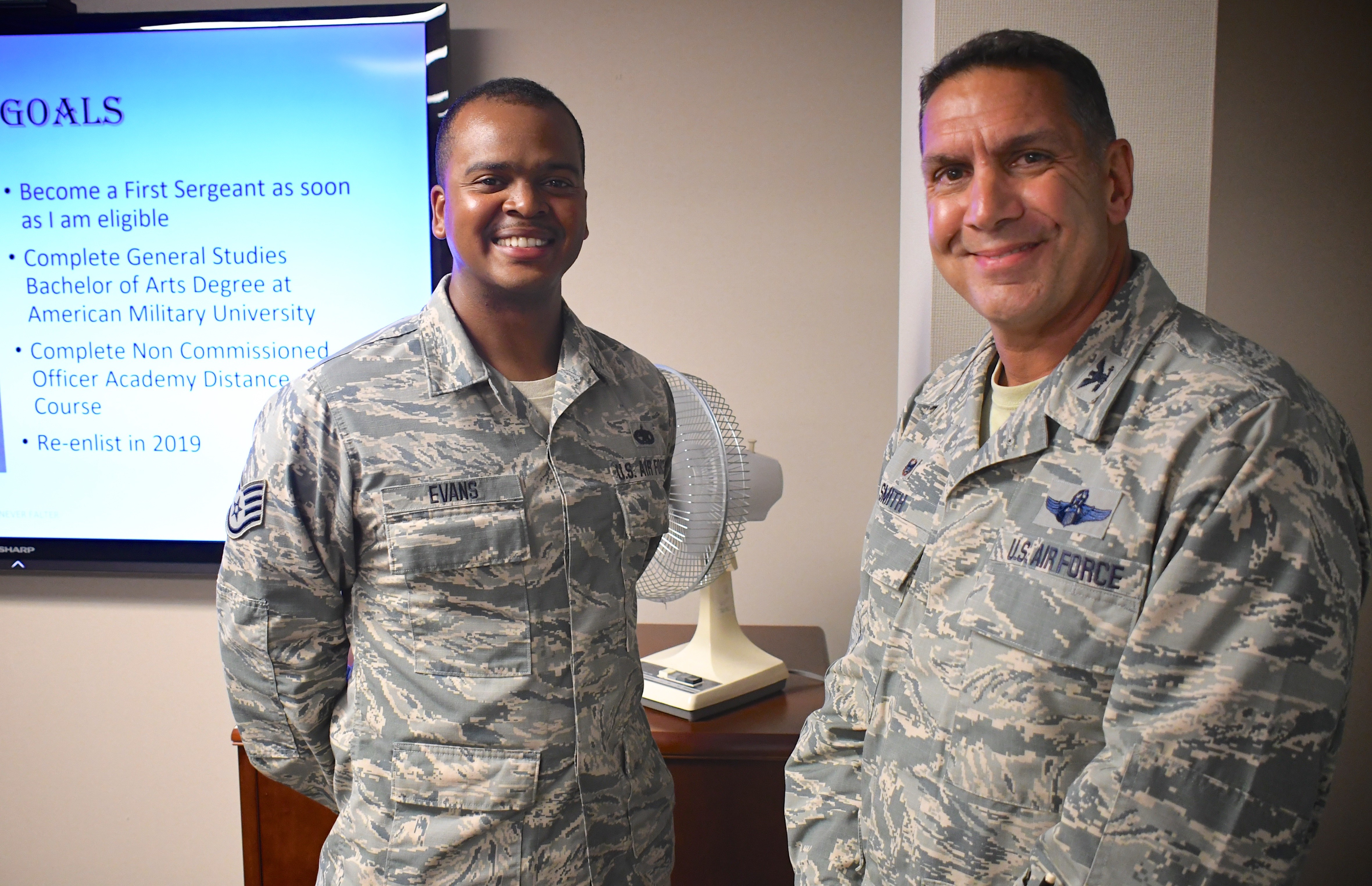 932nd Airlift Wing leads and spotlights Airmen in Illinois > 932nd