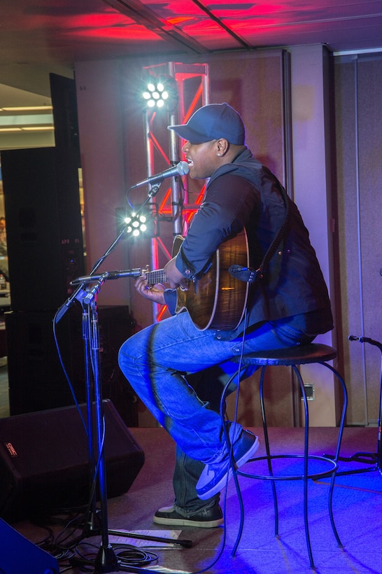 Javier Colon opened the summer with a May concert featuring his acoustic soul style.