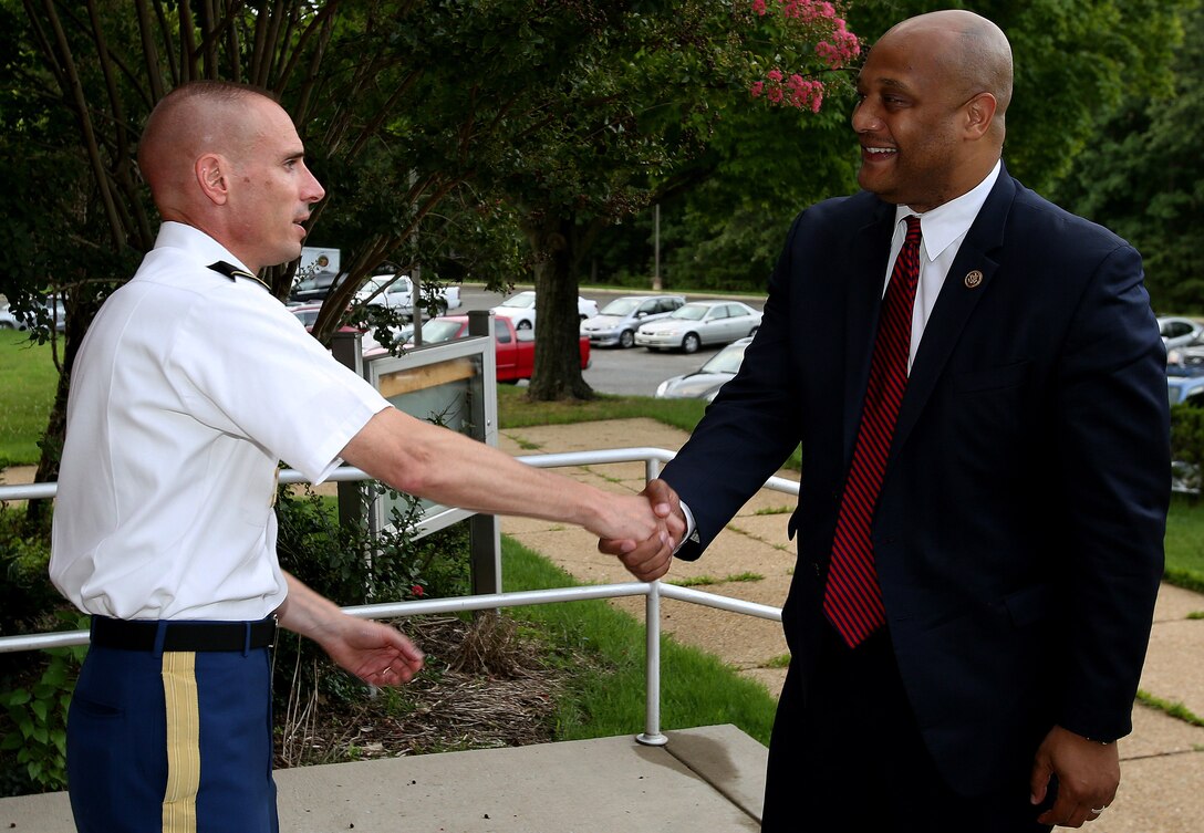 Fort Meade Garrison Commander COL. Brian Foley greets Rep. Andre Carson. Photo provided by Fort Meade Public Affairs.