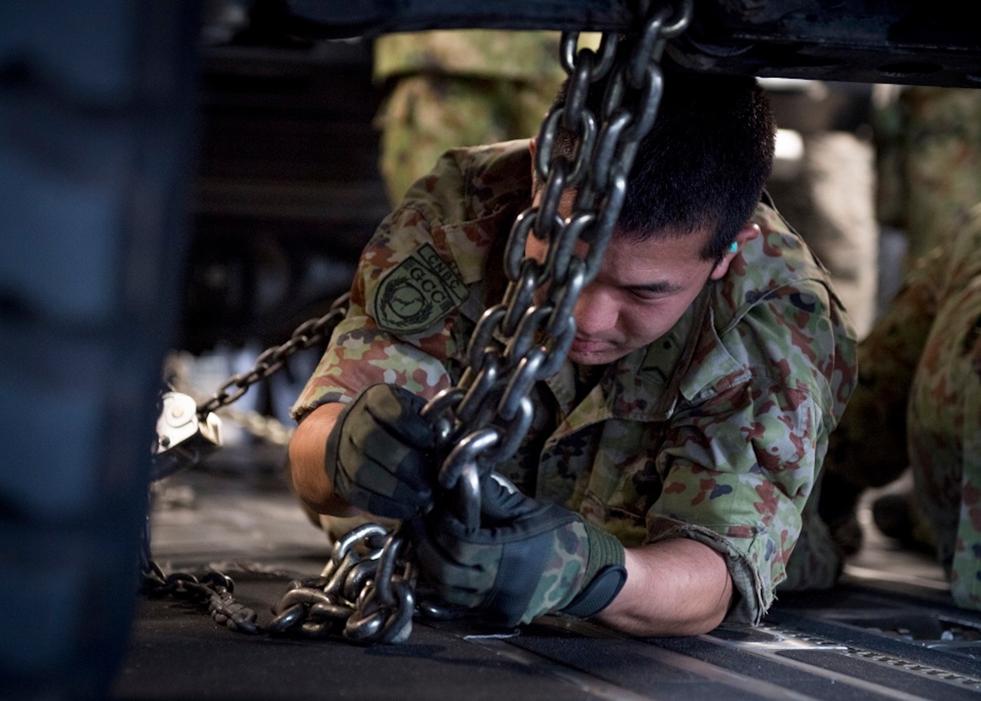 C-17 bilateral loading event