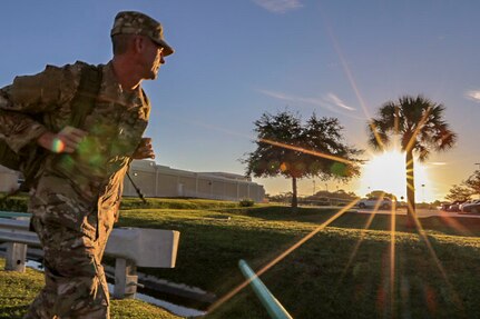 4th Joint Communications Squadron take the "Mustang Challenge"