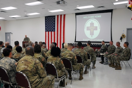 Army Reserve medical Soldiers receive recognition for service