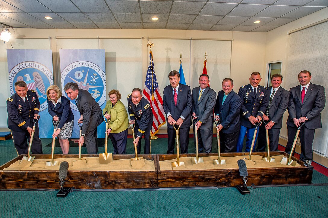 GEN Alexander, standing between Sen. Mikulski and Rep. Ruppersberger and with other dignitaries, at the May 6 groundbreaking"><img class="article-feature-image" src="/news-features/press-room/press-releases/2013/assets/img/computing-center/cover.jpg" alt="GEN Alexander, standing between Sen. Mikulski and Rep. Ruppersberger and with other dignitaries, at the May 6 groundbreaking"></a>GEN Alexander, standing between Sen. Mikulski and Rep. Ruppersberger and with other dignitaries, at the May 6 groundbreaking