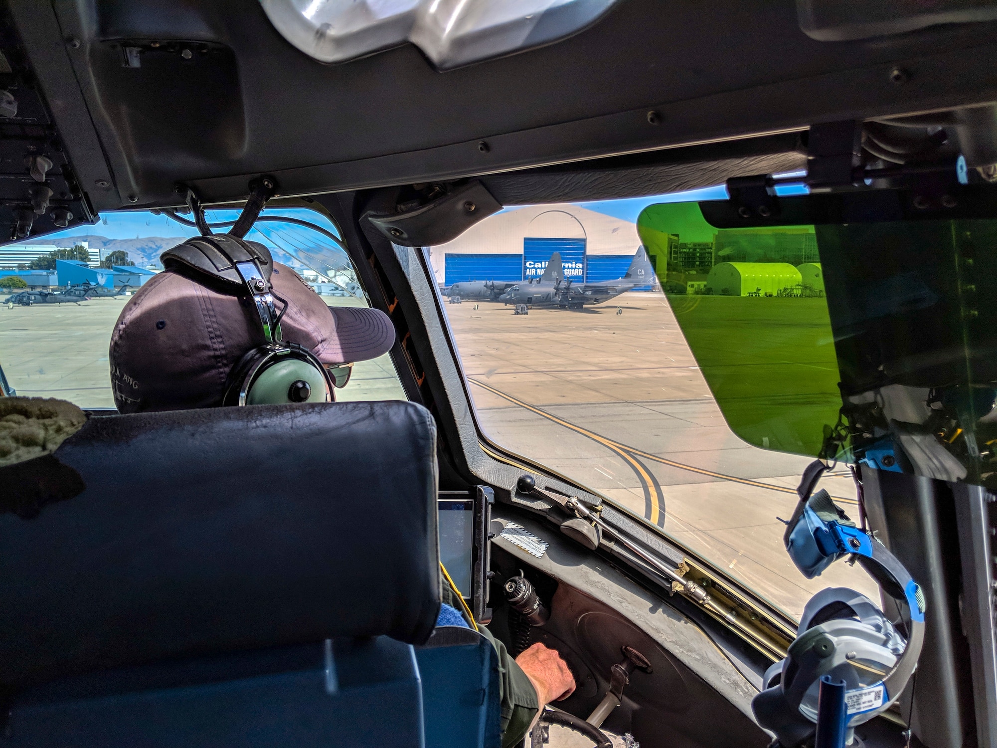 Alaska Guardsmen respond to Hurricane Florence.