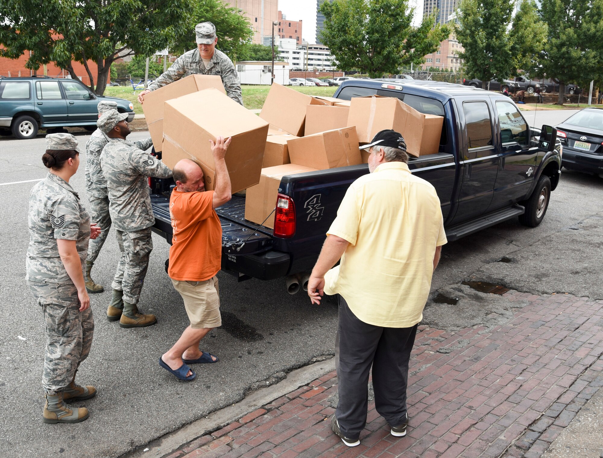 Shelter Receives Food in Time of Need