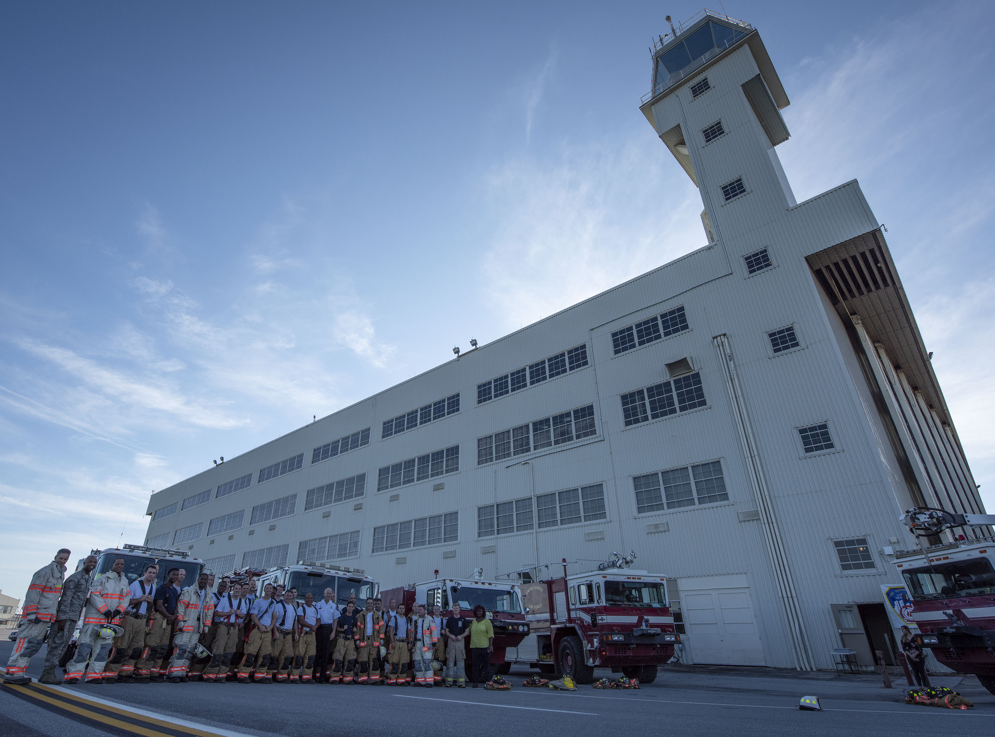 Firefighters honor 9/11 firefighter with memorial tower climb