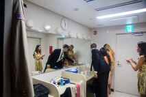 USO Show Troupe performs at MCAS Iwakuni