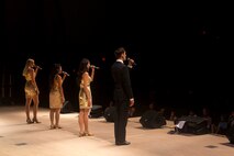 USO Show Troupe performs at MCAS Iwakuni