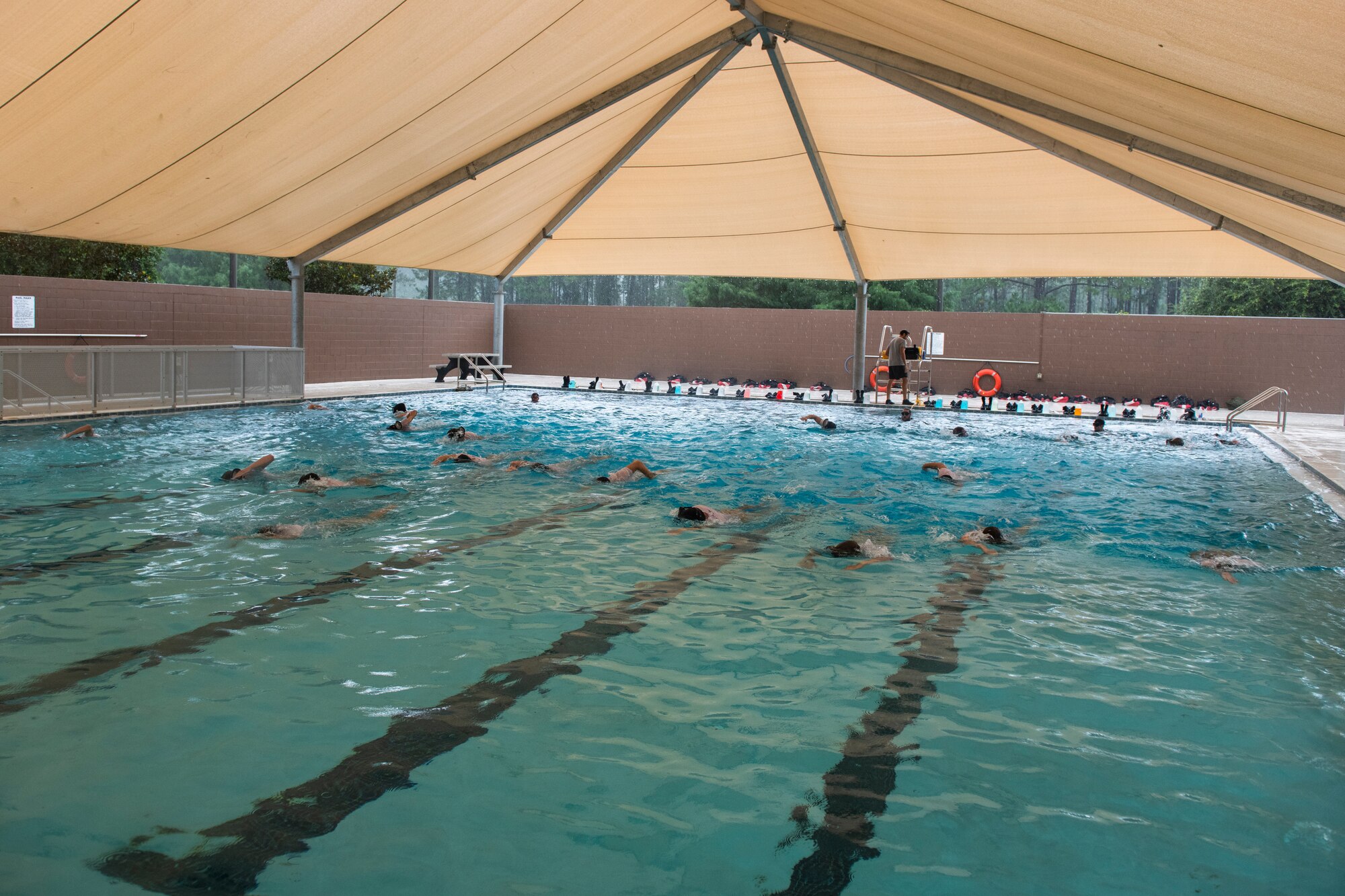 Joe De Sena, founder and CEO of Spartan Race, participates in a pre-scuba class alongside Special Tactics Training Squadron students at Hurlburt Field, Florida, Sept. 5, 2018.