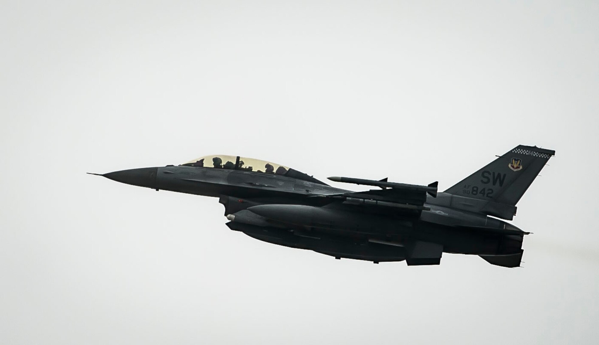 A U.S. Air Force F-16D Fighting Falcon takes off from the flightline at Shaw Air Force Base, S.C., Sept. 12, 2018.
