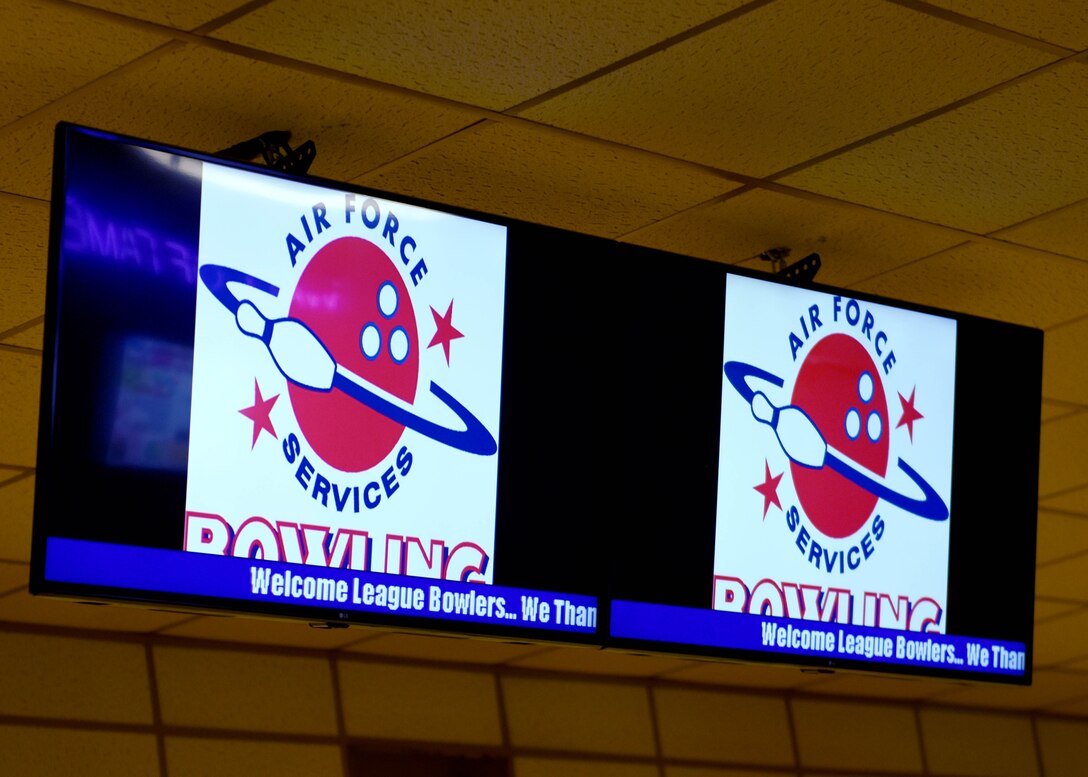 7th FSS revitalizes bowling center, golf course