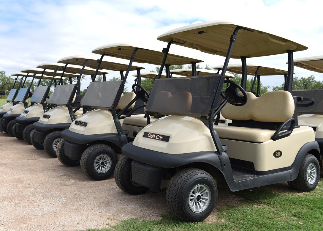 7th FSS revitalizes bowling center, golf course