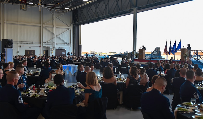 Members of Team Whiteman gather to commemorate the 71st anniversary of the U.S. Air Force at Whiteman Air Force Base, Mo., Sept. 15, 2018.