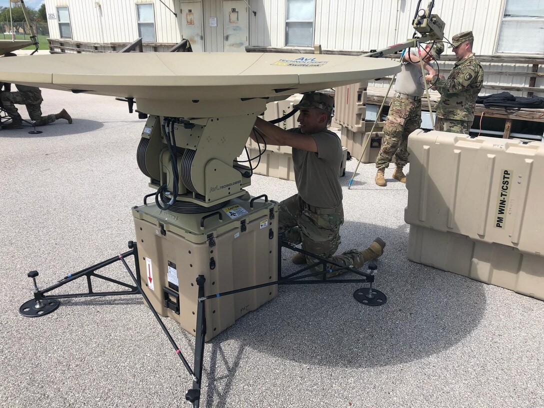 Reserve Soldiers helping the U.S. Army complete its mission — with a SNAP of their fingers