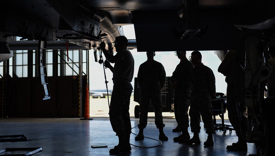 362nd Training Squadron crew chief apprentice course