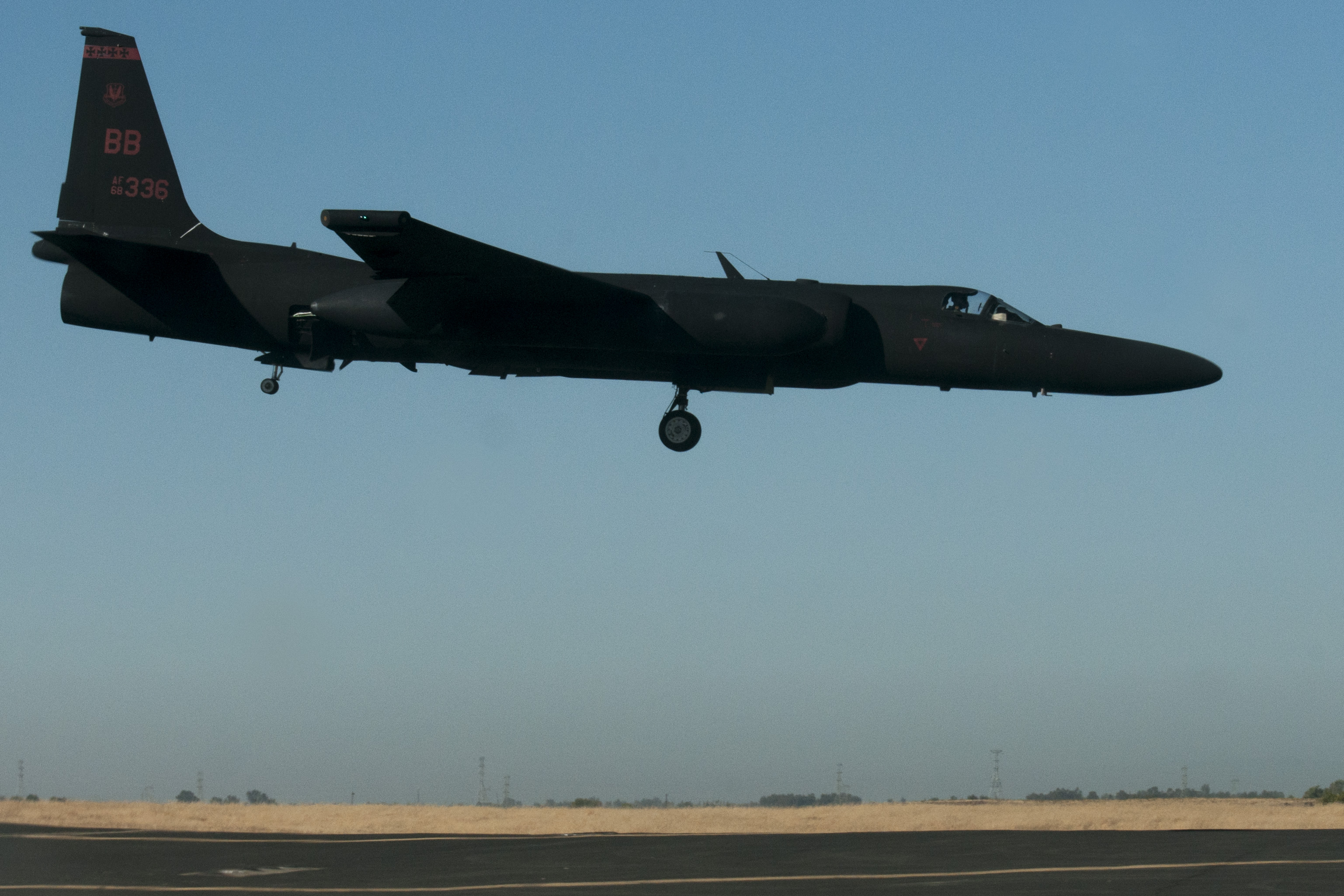 towns near scott afb