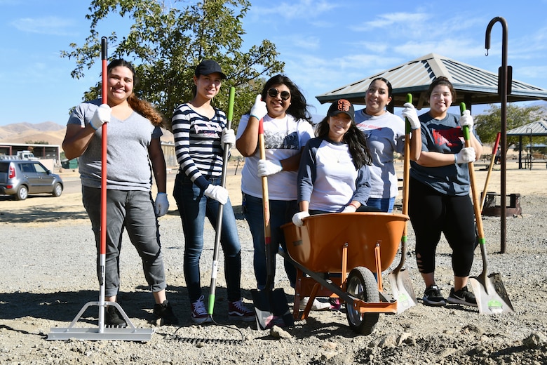 A group of students from Porterville College do the hard work involved in spreading dirt at various locations throughout Success Lake during National Public Lands Day at the U.S. Army Corps of Engineers Sacramento District's Success Lake on September 22, 2018.