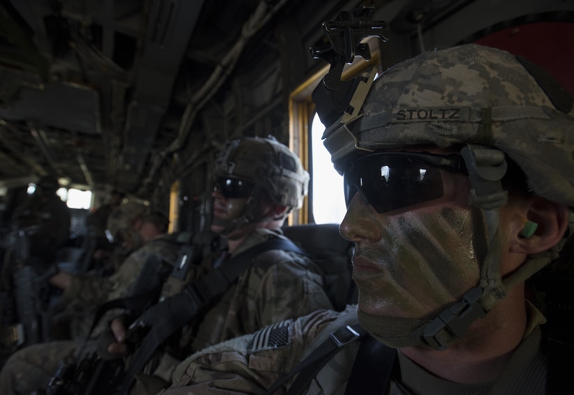 Soldiers with the 101st Airborne Division fly on a Marine Heavy Helicopter Squadron 772 (HMH-772) CH-53E Super Stallion during a training exercise near Joint Base McGuire-Dix-Lakehurst, New Jersey, Sept. 6, 2018. The Soldiers were transported to different points to simulate a reconnaissance mission. (U.S. Air Force photo by Airman Ariel Owings)