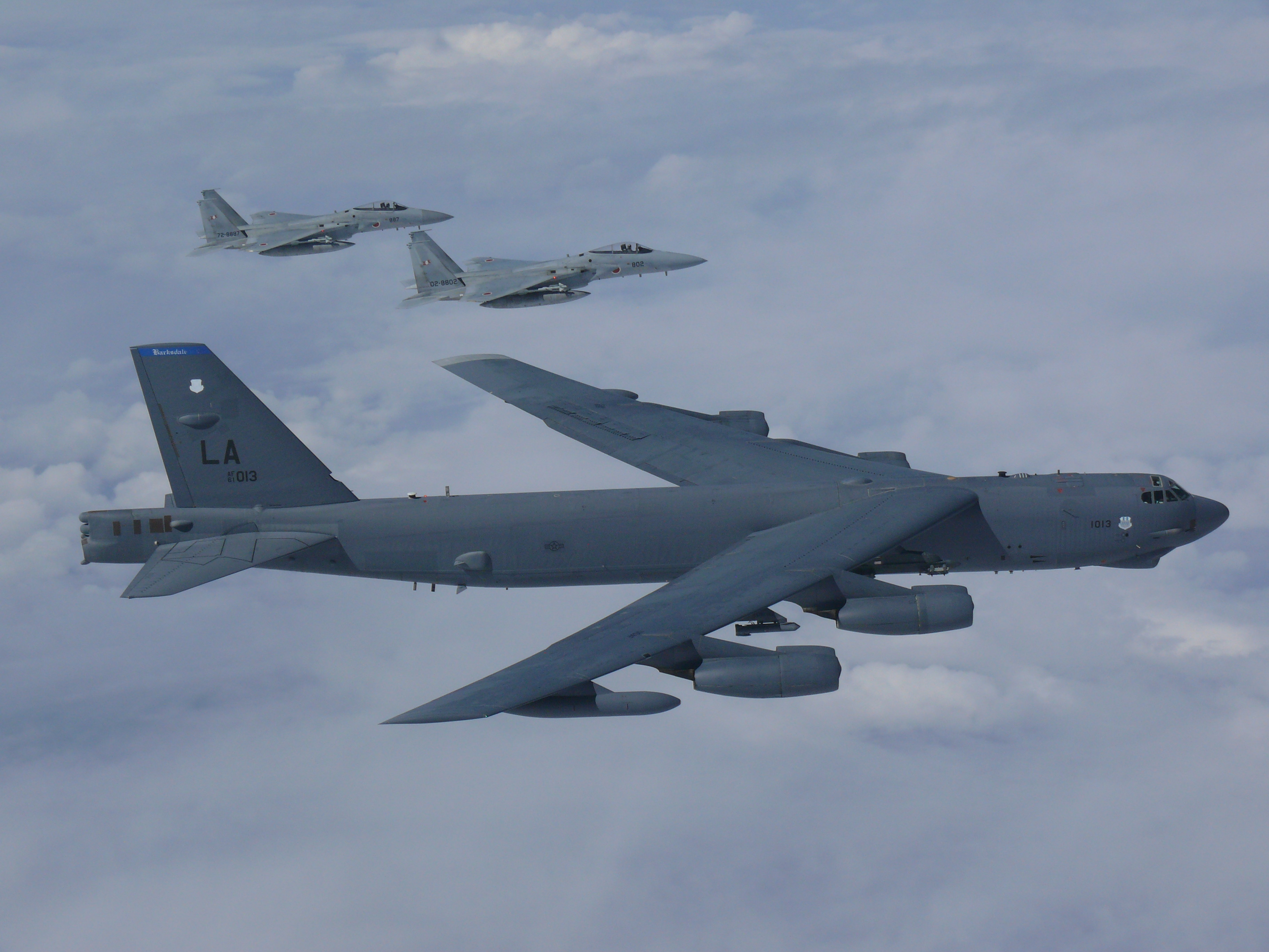 B-52 conducts mission with Koku Jieitai, showcases