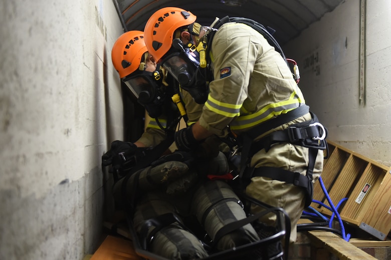 48th CES Firefighters conduct confined space training > Royal Air Force