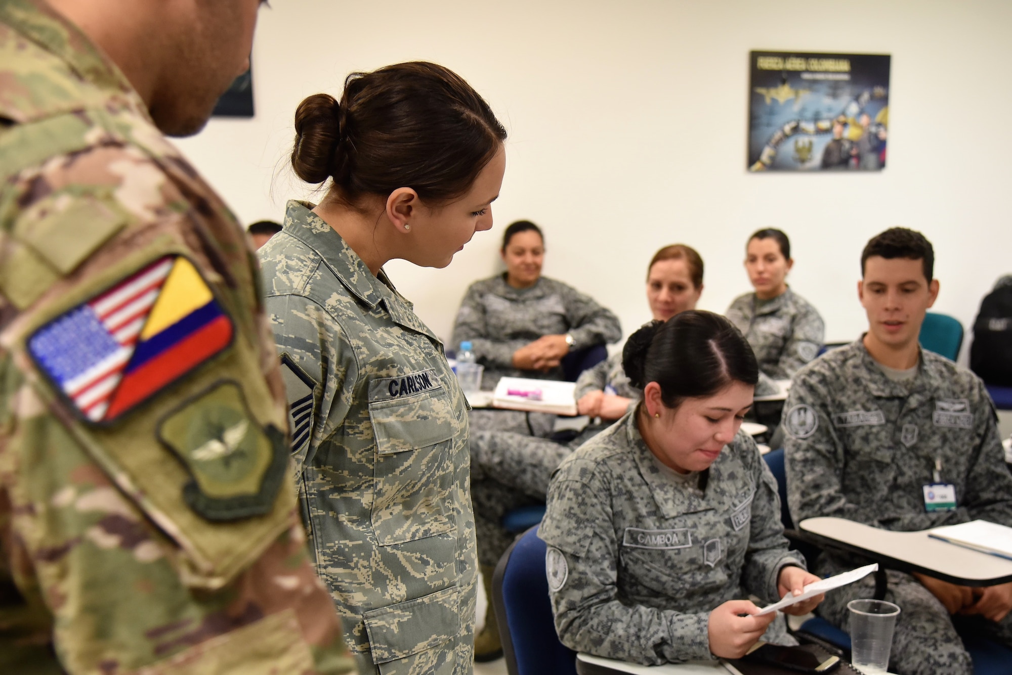Air advisors teach Colombian air force to ‘Help Itself’