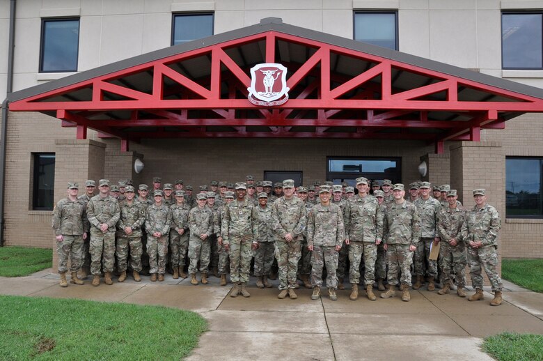 Maj. Gen. Mark Toy, Great Lakes and Ohio River Division commander, poses with engineering officers with the 39th Brigade Engineer Battalion at Fort Campbell, Ky., Sept. 27, 2018. (USACE photo by Mark Rankin)