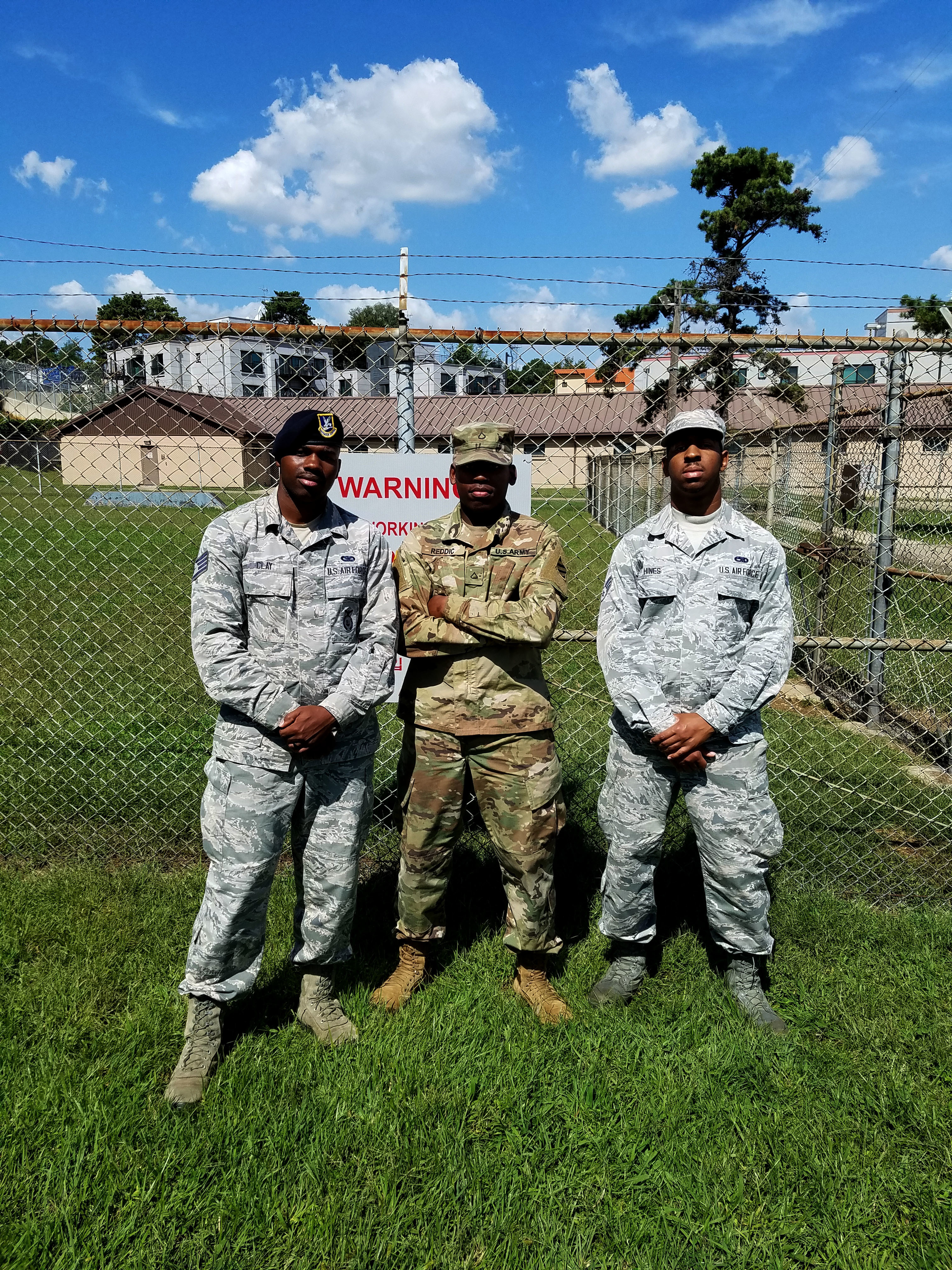 Brothers In Blue Air Force Army Siblings Serve In Korea Osan