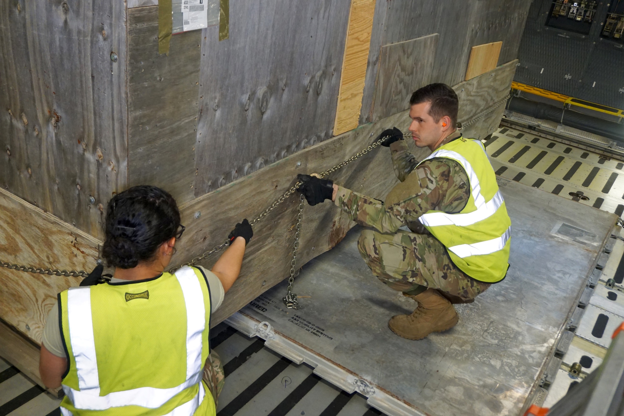 Dover C-5M receives 8K pound ramp at Robins