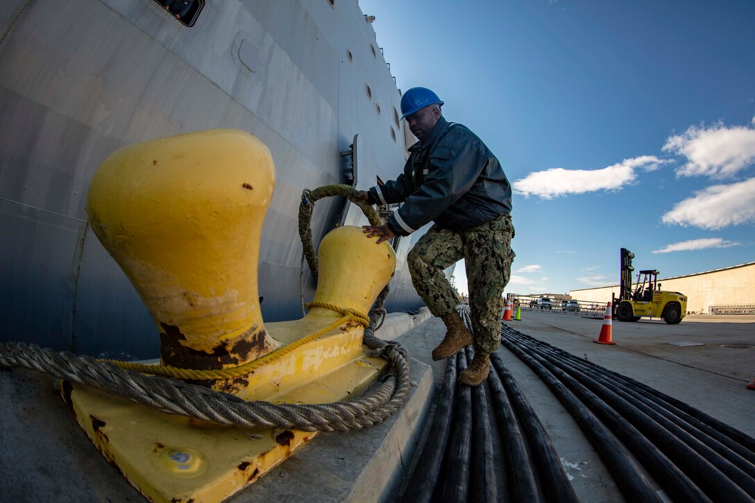 PacBlitz19 is designed to train Marines and Sailors in maritime prepositioning force operations and aims to increase proficiency, expand levels of cooperation and to enhance maritime capabilities. (U.S. Marine Corps photo by Cpl. Jacob A. Farbo)