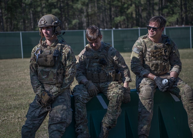 Three 628th Civil Engineer Squadron, Explosive Ordnance Disposal flight, Airmen listen to a pre-training safety brief March 22, 2019, at a training compound on the Joint Base Charleston, S.C. - Naval Weapons Station.