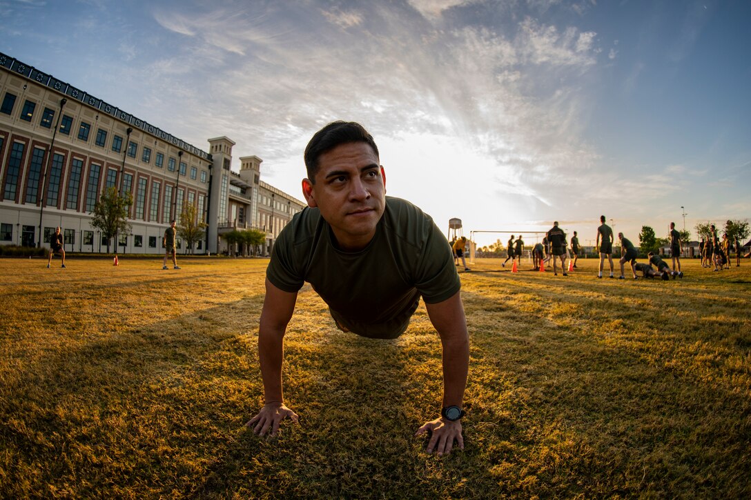 MARFORRES Marines participate in a Total Force Fitness event