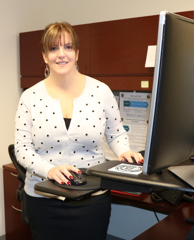 Rachael Raposa, the Transatlantic Division's “2018 Employee of the Year" Award recipient, is TAD’s Regional Contracting Chief. She received her award during a ceremony held at the Transatlantic Division's Headquarters in Winchester, Va., on March 28, 2019.
