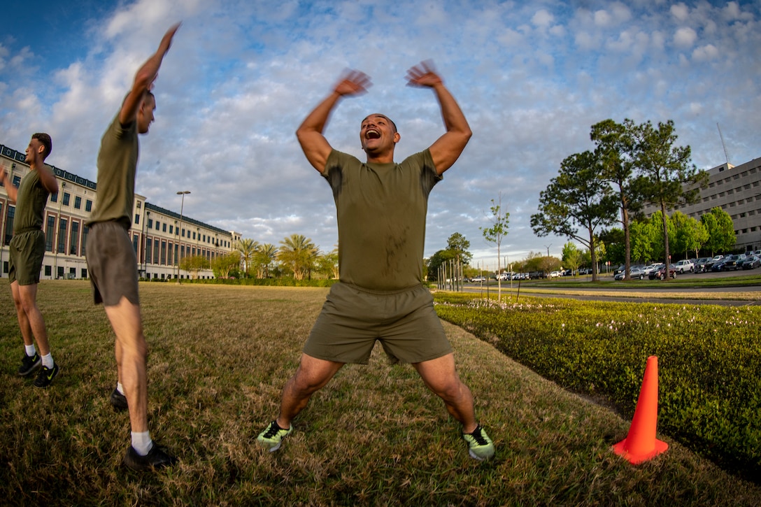 MARFORRES Marines participate in a Total Force Fitness event