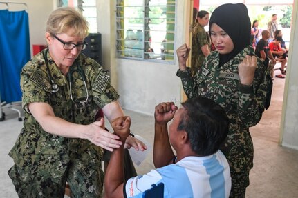 Pacific Partnership 2019 Joins Malaysian Community for Health Engagement