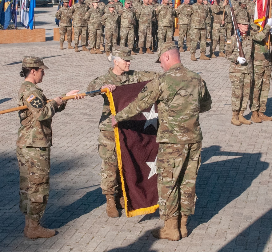 ARMEDCOM bids farewell to outgoing commander; welcomes new leadership