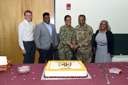 ARMEDCOM bids farewell to outgoing commander; welcomes new leadership