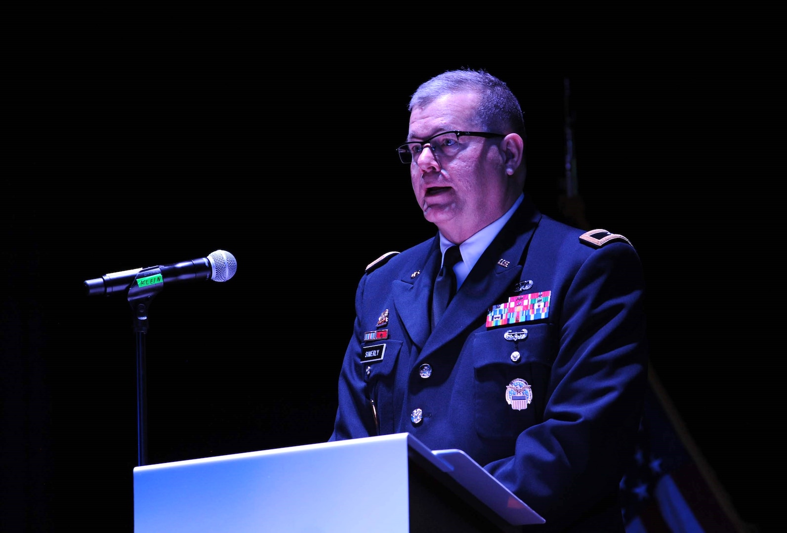 Army Brig. Gen. Simerly speaks to Vietnam War veterans