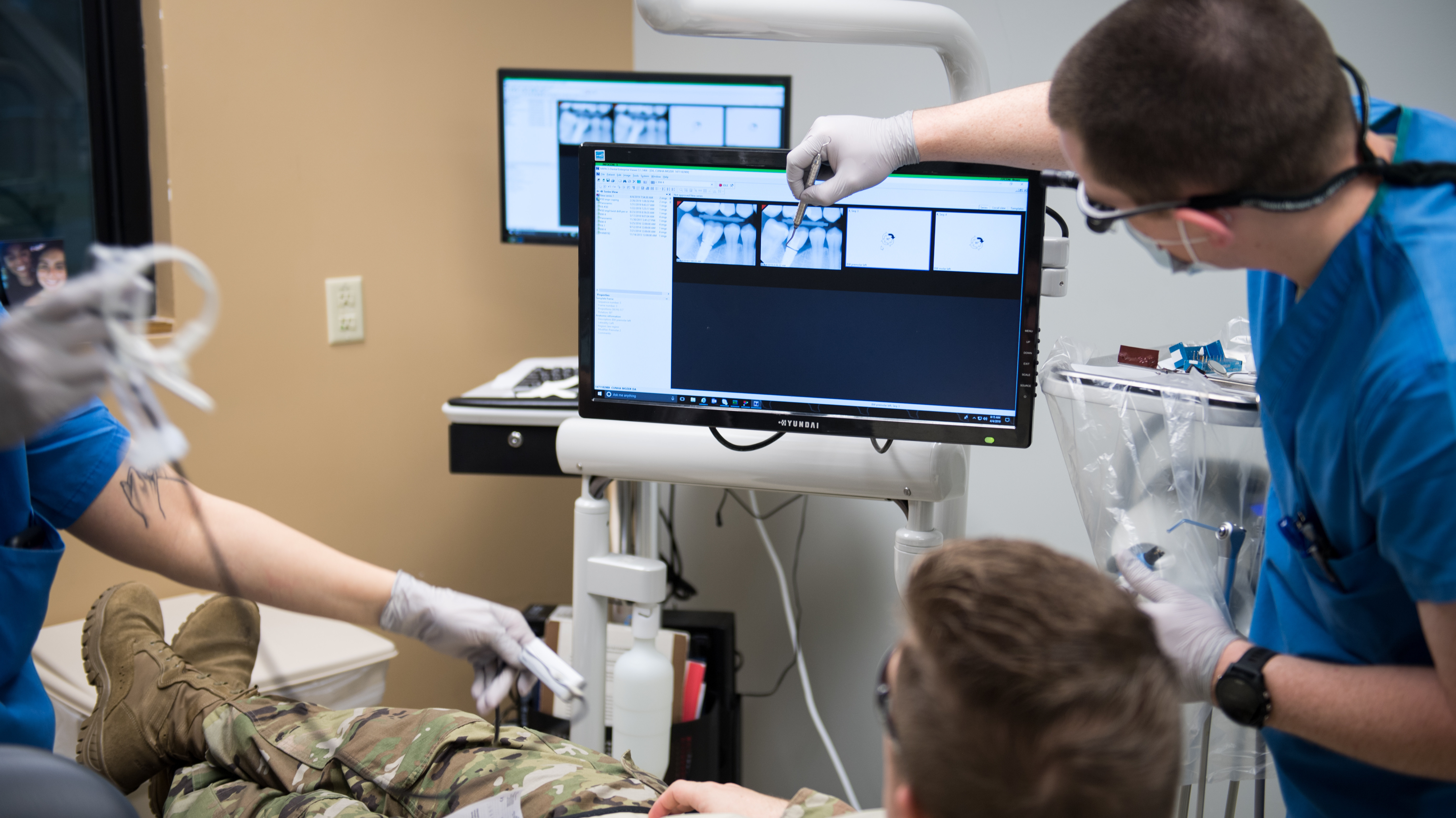 Residency program provides Airmen dental implant options > Barksdale Air Force Base > News