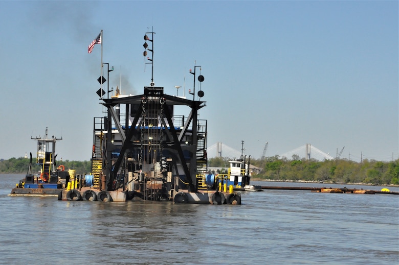 Savannah Harbor maintenance dredging