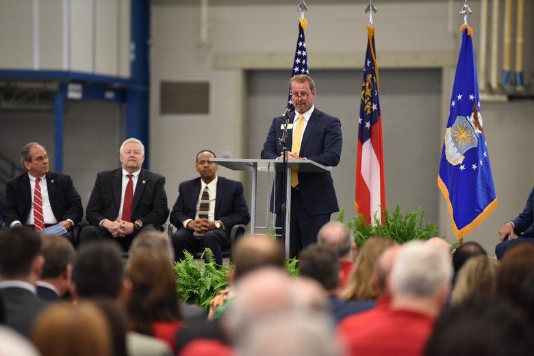 Proposed partnership between Robins, local community brings innovation to forefront