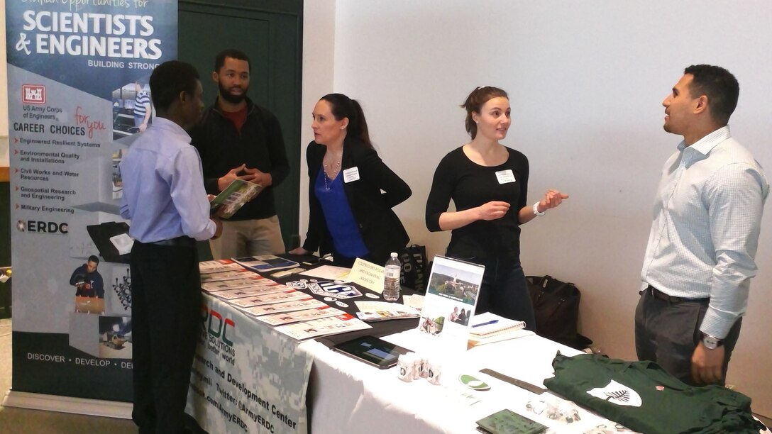 Cold Regions Research and Engineering Laboratory and Dartmouth College team up at Employer Connection Fair