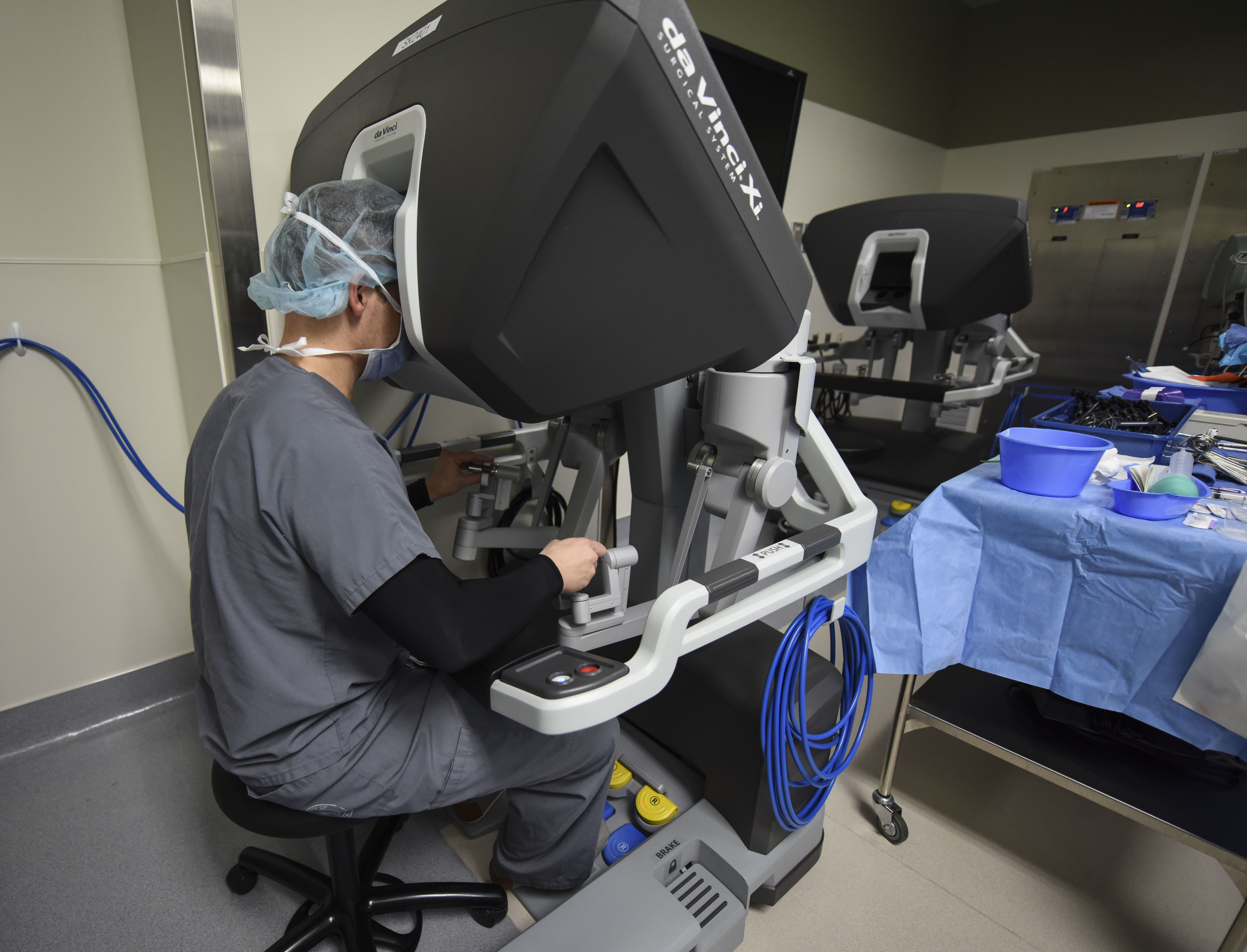 Robotic system minimally invasive surgery > Air Article