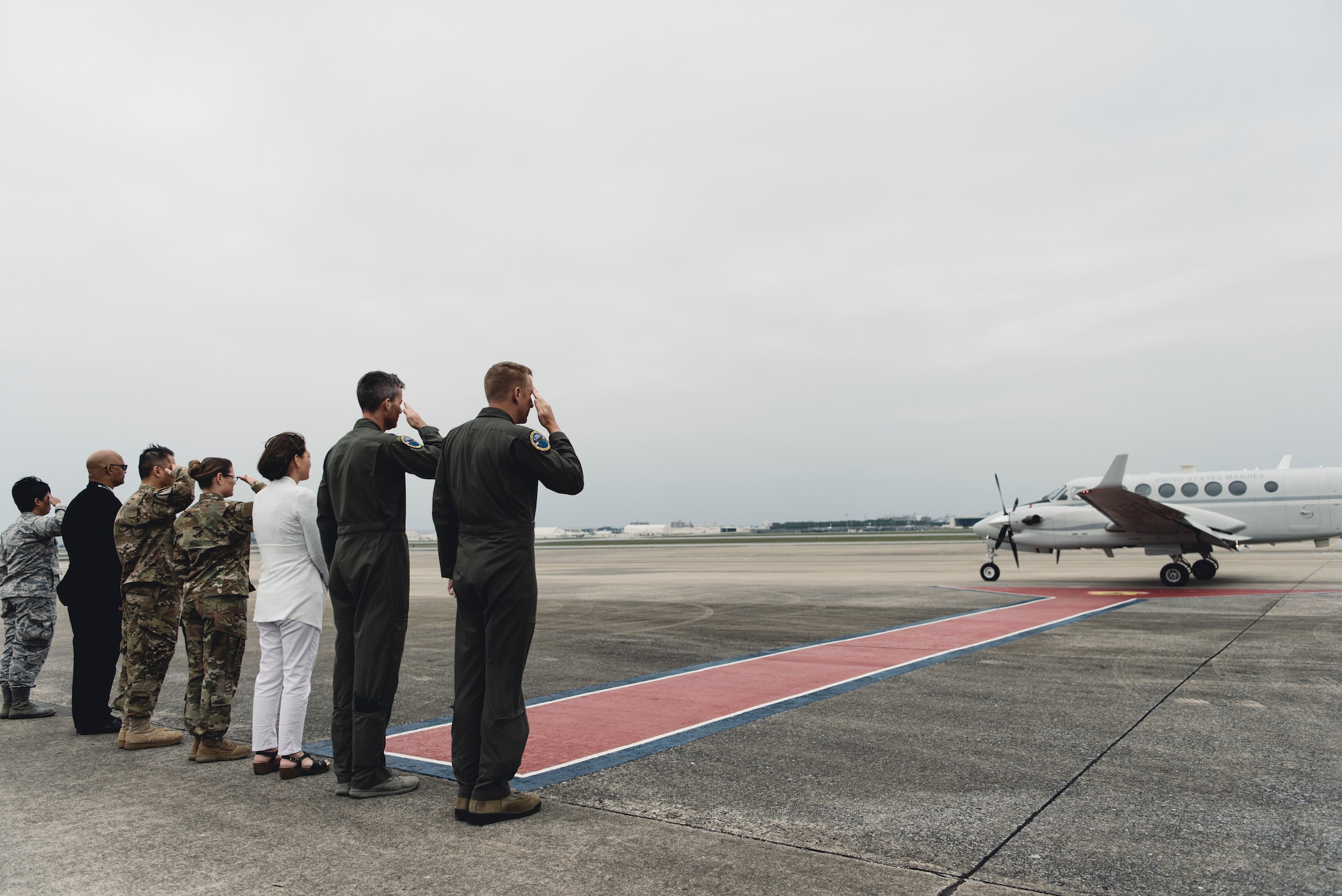 5th Air Force, USFJ Commander visits Team Kadena