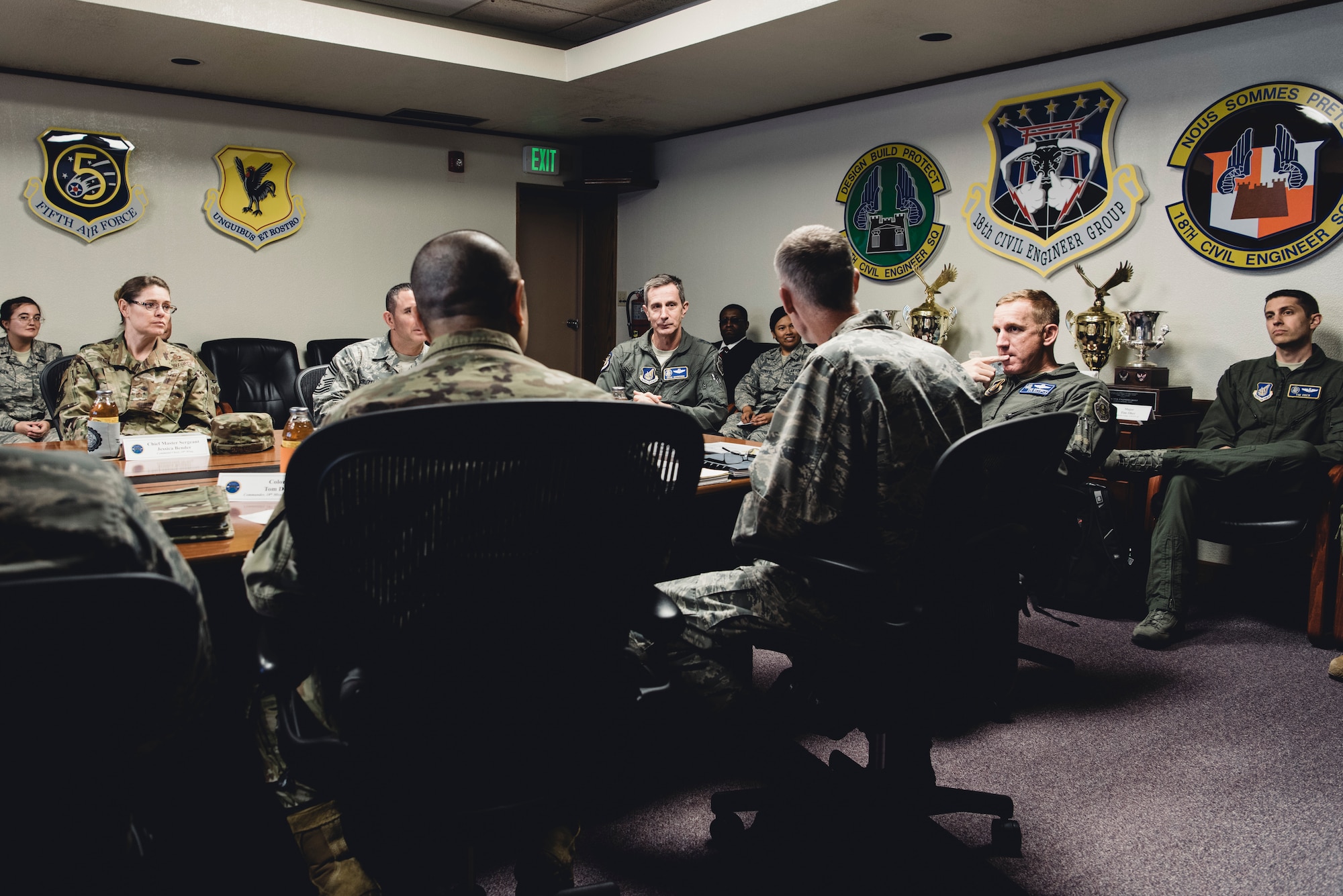 5th Air Force, USFJ Commander visits Team Kadena