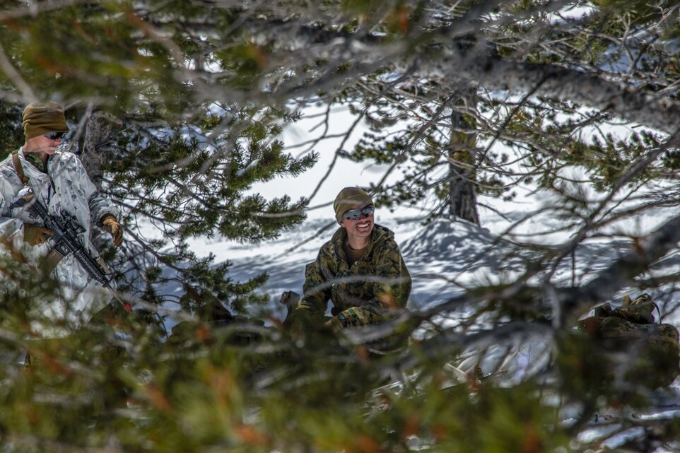 U.S Marines with Company G, 1st Battalion, 6th Marine Regiment, 2nd Marine Division, take a break in training, during Mountain Training Exercise (MTX) 2-19, at Marine Corps Mountain Warfare Training Center, Bridgeport, Calif., March 24, 2019.  The purpose of MTX is to prepare Marines for harsh weather conditions while enhancing winter warfare skills in cold weather environments. (U.S. Marine Corps photo by Pfc. Christy Yost)
