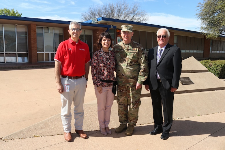 18th AF leadership visits Dyess