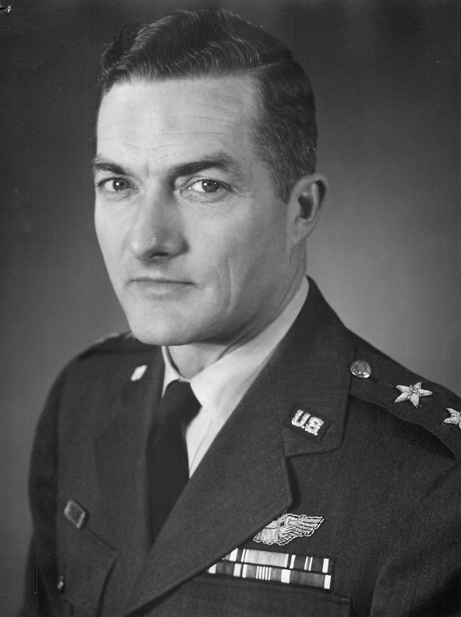 Maj. Gen. Edwin B. Broadhurst