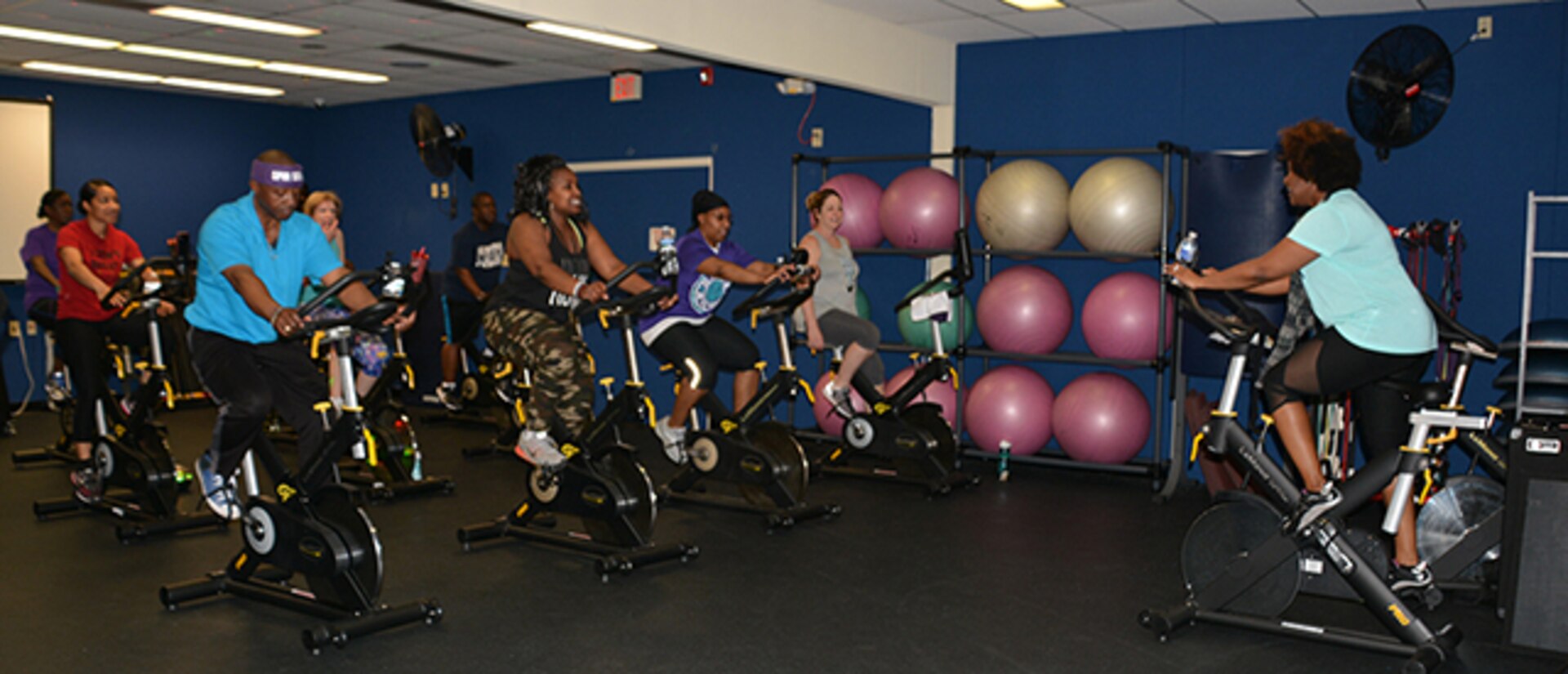 Spin Instructor leads class